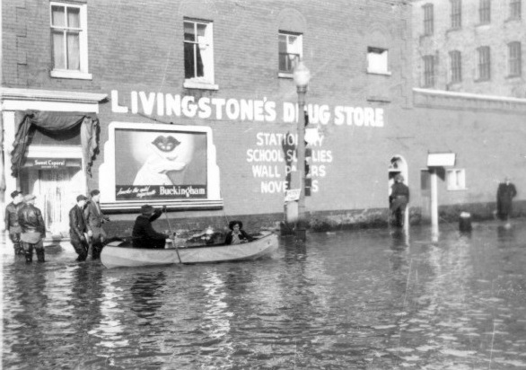 Flooded streets in 1948
